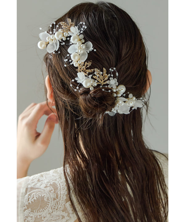 {"color":"\u30b4\u30fc\u30eb\u30c9","info":""}