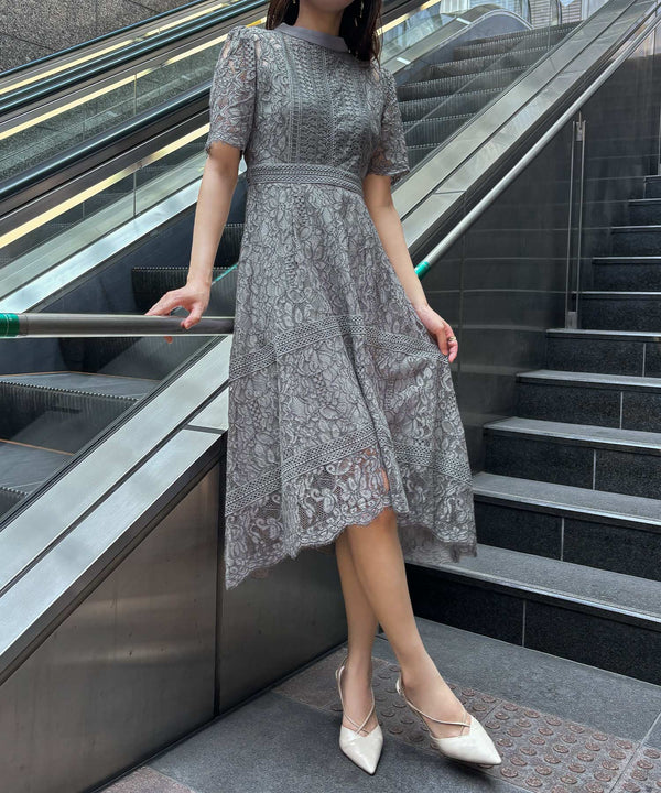 {"color":"\u30b0\u30ec\u30a4\u30c3\u30b7\u30e5\u30d6\u30eb\u30fc","info":"model\uff1aH171cm size\uff1aM(38)"}