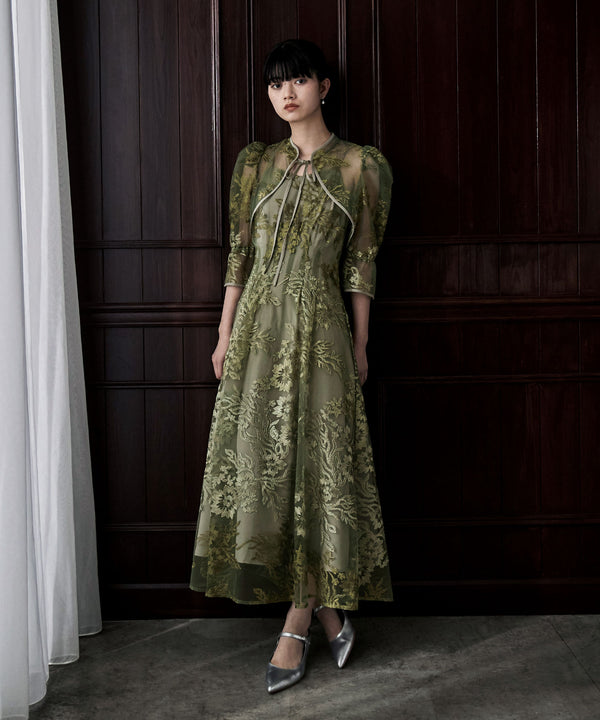 {"color":"\u30ab\u30fc\u30ad","info":"model\uff1aH163cm size\uff1aM"}