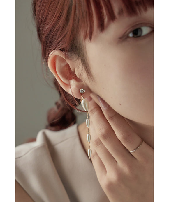 {"color":"\u30aa\u30d5\u30db\u30ef\u30a4\u30c8","info":""}