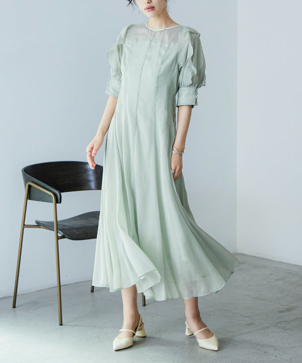 {"color":"\u30b0\u30ea\u30fc\u30f3","info":"model\uff1aH167cm size\uff1aM"}