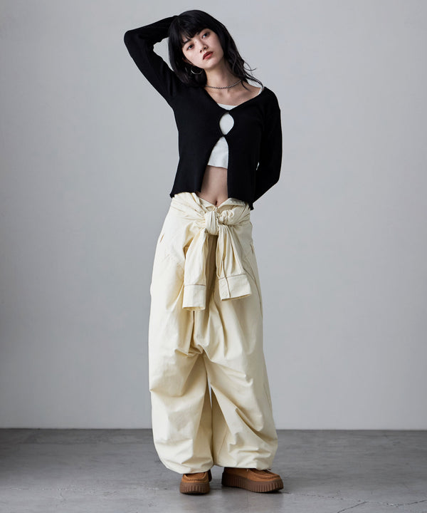 {"color":"\u30d6\u30e9\u30c3\u30af","info":"model\uff1aH163cm size\uff1aF"}