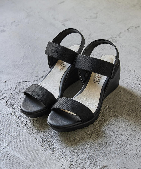{"color":"\u30d6\u30e9\u30c3\u30af","info":"model\uff1aH158cm size\uff1aL(23.5-24cm)"}