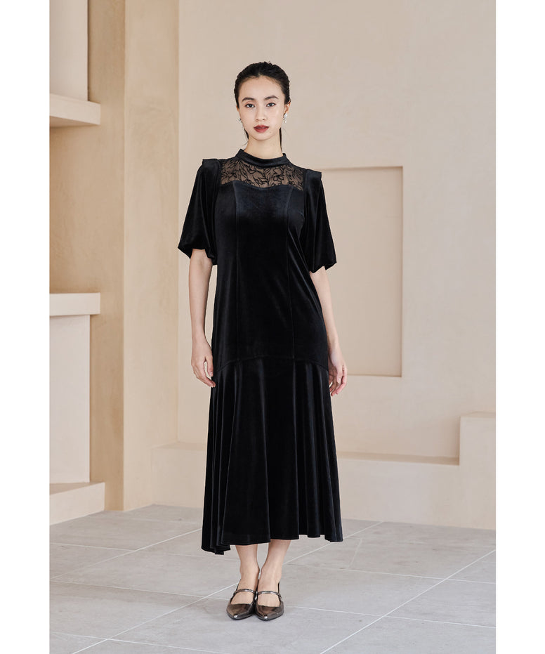 {"color":"\u30d6\u30e9\u30c3\u30af","info":"model\uff1aH165cm size\uff1aM"}