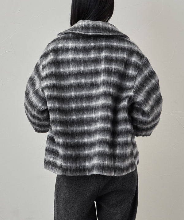 {"color":"\u30d6\u30e9\u30c3\u30af","info":"model\uff1aH163cm size\uff1aF"}