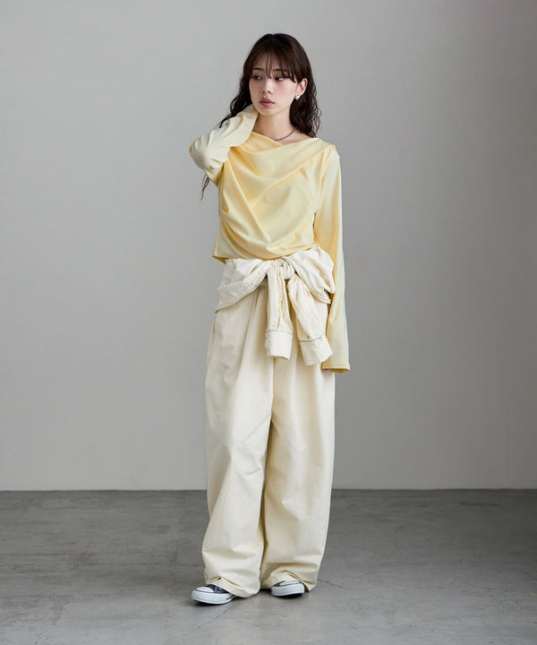 {"color":"\u30a4\u30a8\u30ed\u30fc","info":""}