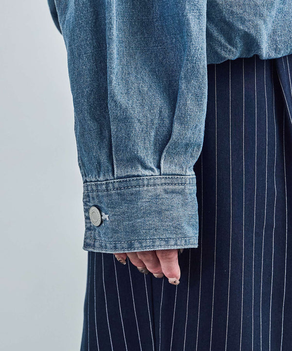 {"color":"","info":""}