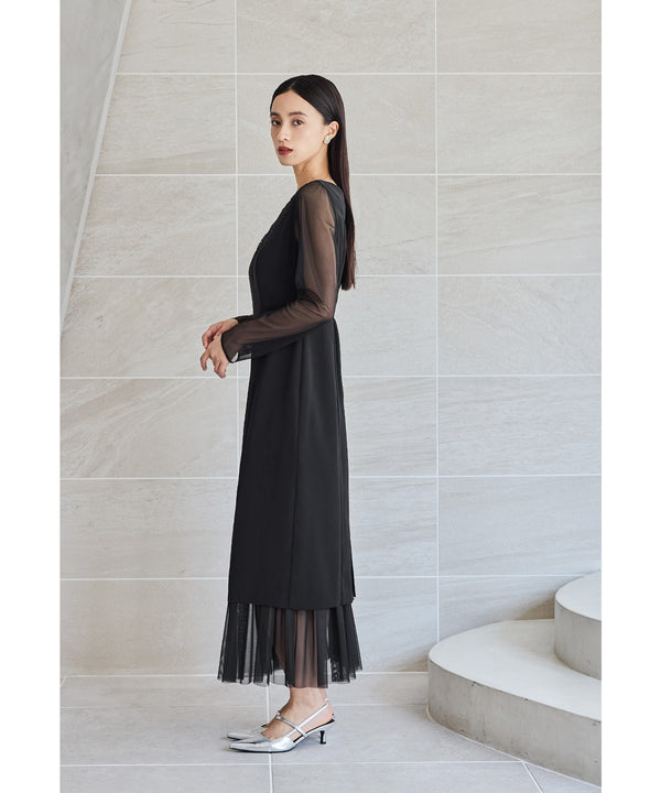 {"color":"\u30d6\u30e9\u30c3\u30af","info":"model\uff1aH165cm size\uff1aM"}