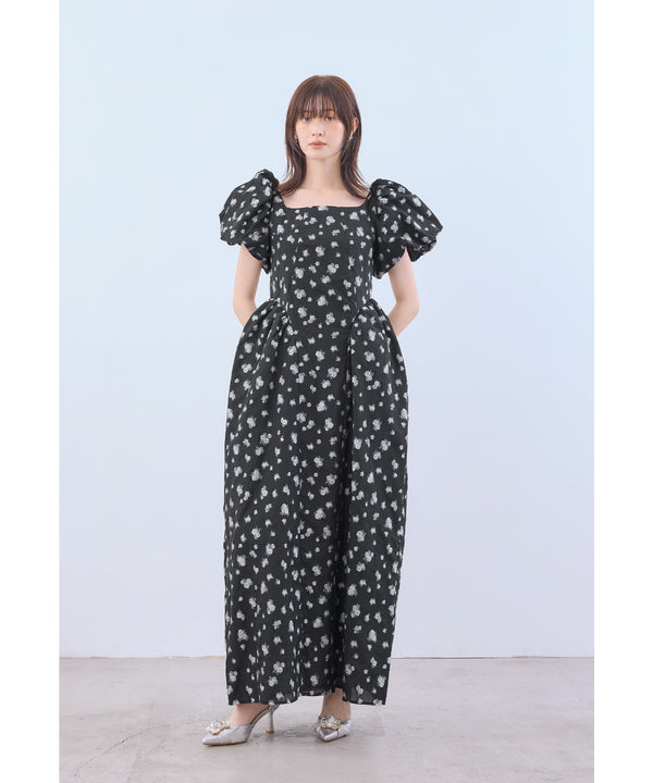 {"color":"\u30d6\u30e9\u30c3\u30af\u00d7\u30b0\u30ec\u30fc","info":"model\uff1aH166cm size\uff1aM(TALL)"}