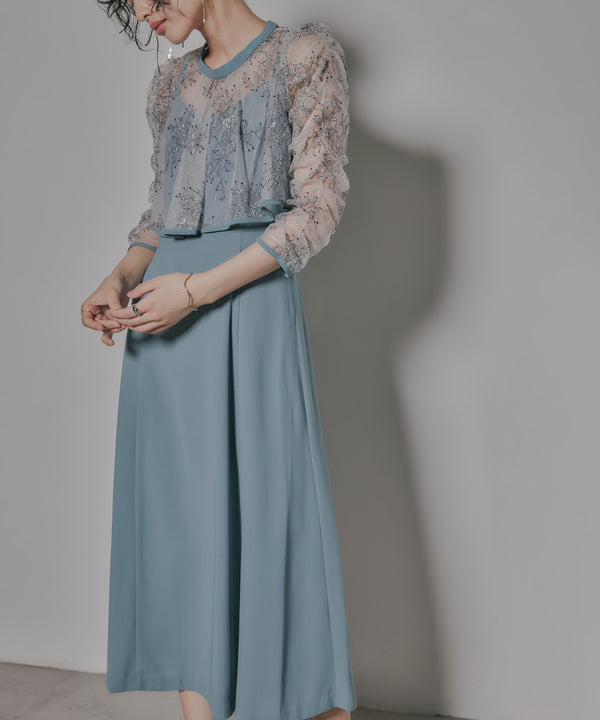 {"color":"\u30d6\u30eb\u30fc\u30b0\u30ec\u30fc","info":"model\uff1aH167cm size\uff1aM"}