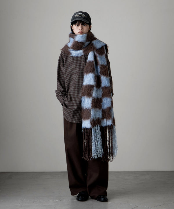 {"color":"\u30d6\u30eb\u30fc","info":"model\uff1aH163cm size\uff1aF"}