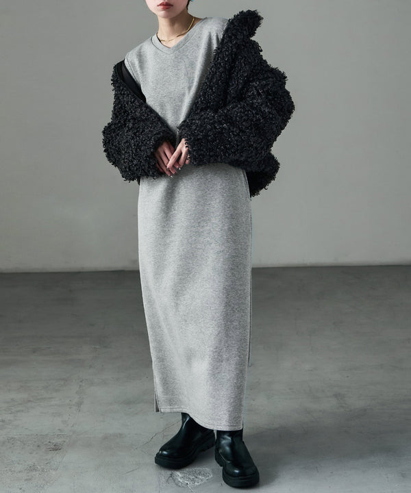 {"color":"\u30b0\u30ec\u30fc","info":"model\uff1aH158cm size\uff1aM"}