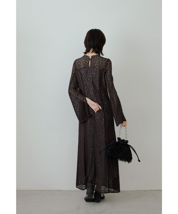 {"color":"\u30d6\u30e9\u30a6\u30f3","info":"model\uff1aH166cm size\uff1aM"}