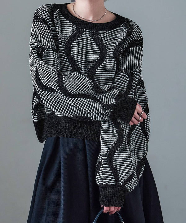 {"color":"\u30d6\u30e9\u30c3\u30af","info":"model\uff1aH158cm size\uff1aM"}