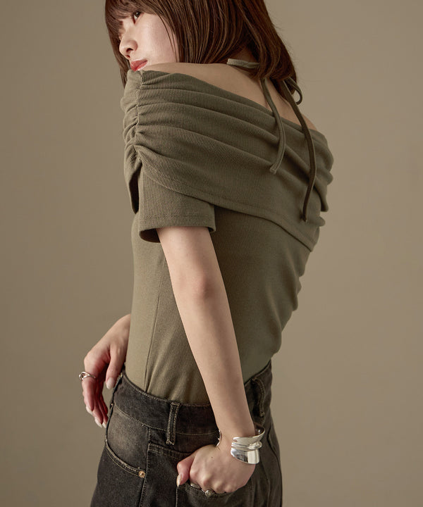 {"color":"\u30e2\u30ab","info":"model\uff1aH158cm size\uff1aF"}
