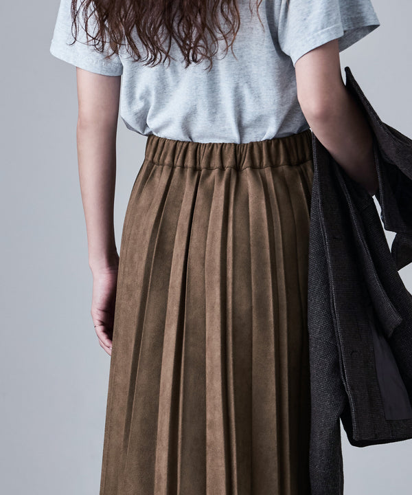 {"color":"\u30d6\u30e9\u30a6\u30f3","info":"model\uff1aH166cm size\uff1aL"}