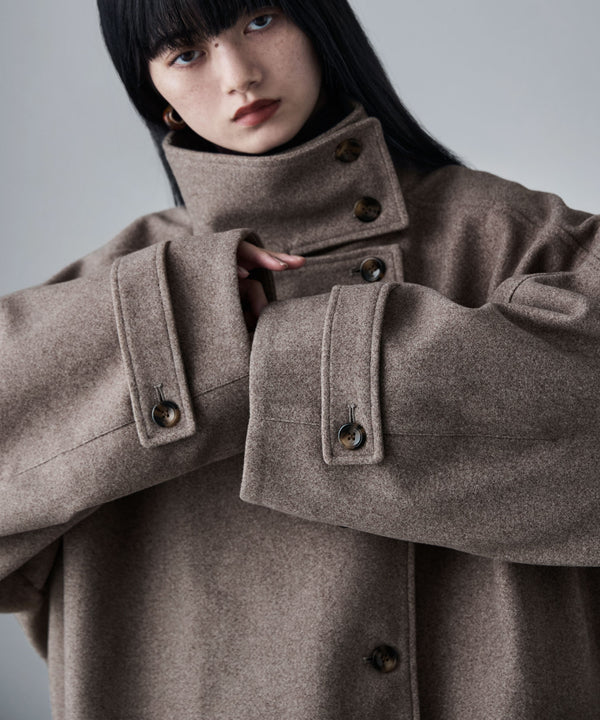 {"color":"\u30d6\u30e9\u30a6\u30f3","info":"model\uff1aH163cm size\uff1aM"}