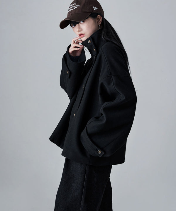 {"color":"\u30d6\u30e9\u30c3\u30af","info":"model\uff1aH163cm size\uff1aM"}