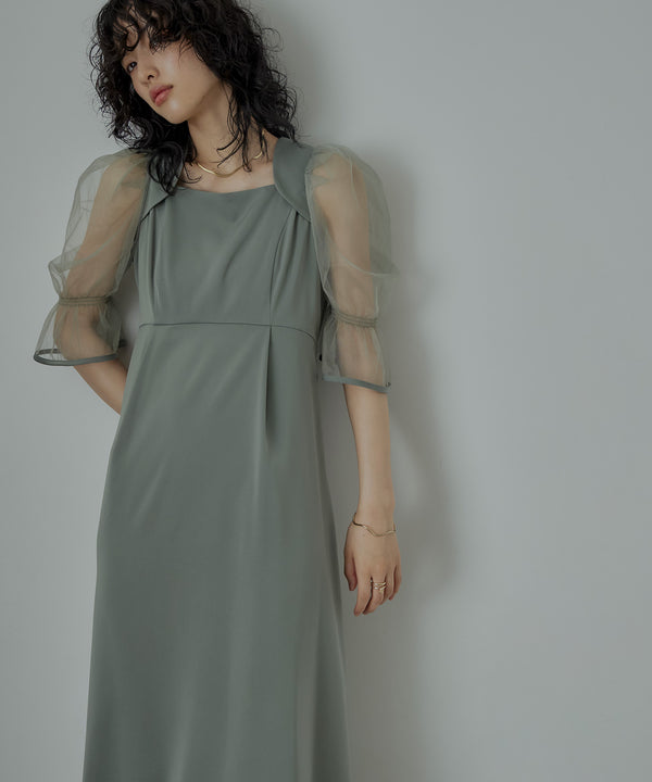 {"color":"\u30b0\u30ea\u30fc\u30f3","info":"model\uff1aH167cm size\uff1aM"}