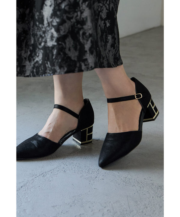 {"color":"\u30d6\u30e9\u30c3\u30af","info":""}