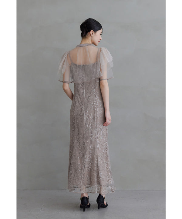 {"color":"\u30b0\u30ec\u30fc\u30b8\u30e5","info":"model\uff1aH166cm size\uff1aM"}