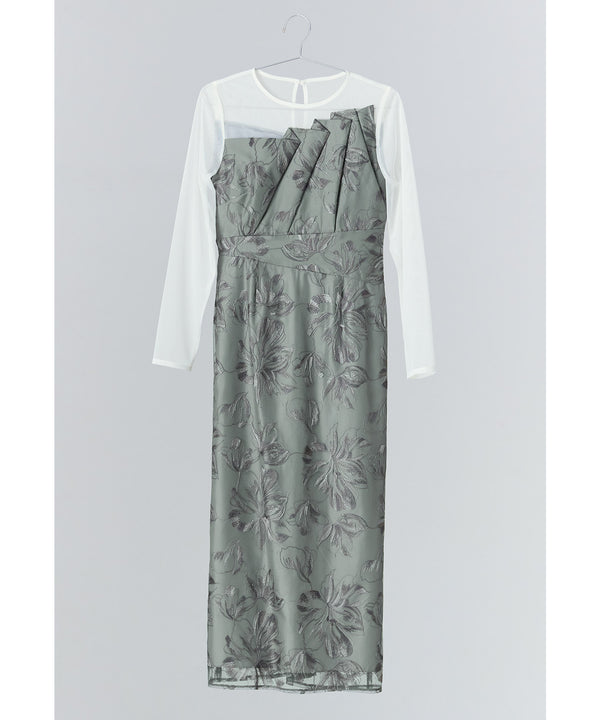 {"color":"\u30b0\u30ea\u30fc\u30f3","info":""}