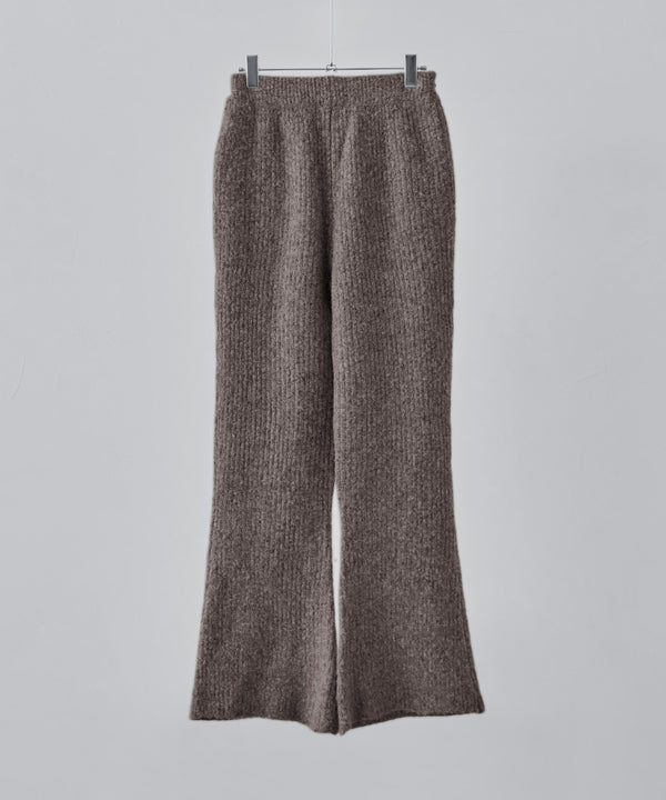 {"color":"\u30d6\u30e9\u30a6\u30f3","info":""}