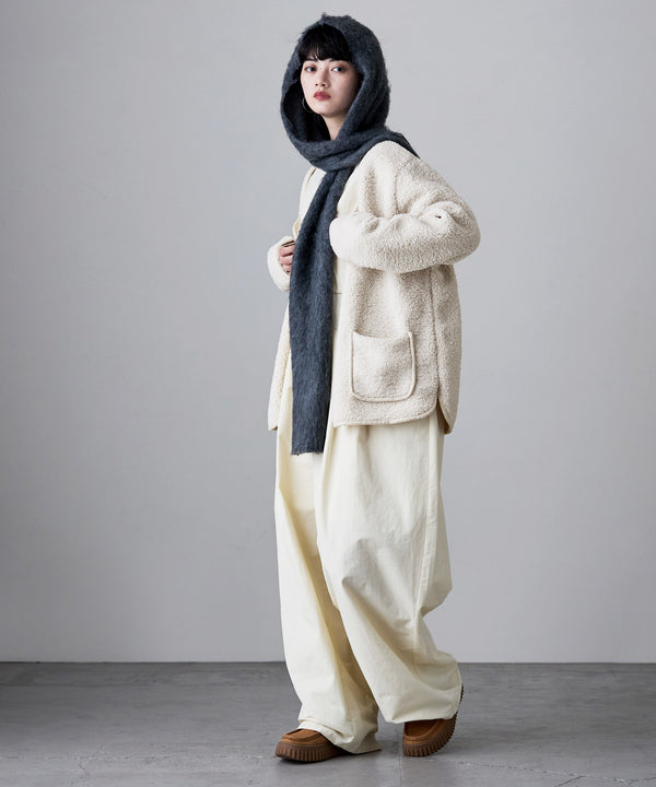 {"color":"\u30aa\u30d5\u30db\u30ef\u30a4\u30c8","info":"model\uff1aH163cm size\uff1aM-L"}