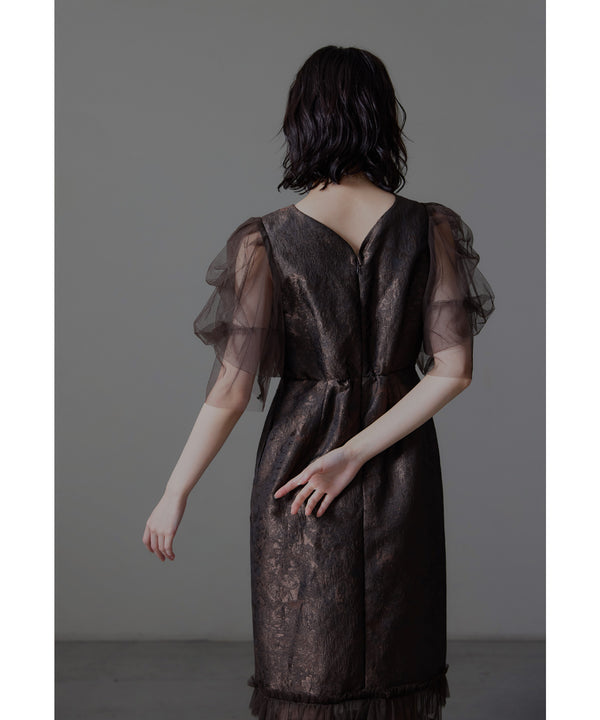 {"color":"\u30d6\u30e9\u30a6\u30f3","info":"model\uff1aH166cm size\uff1aM"}