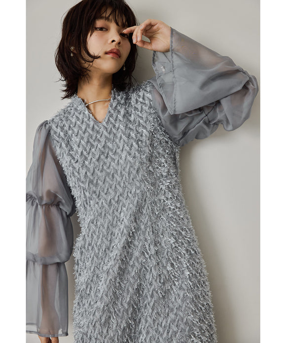 {"color":"\u30b0\u30ec\u30fc","info":"model\uff1aH161cm size\uff1aM"}