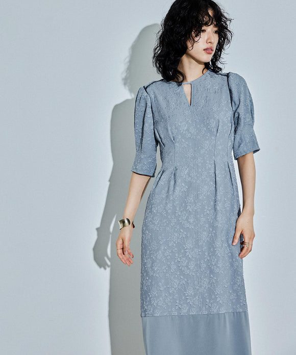 {"color":"\u30d6\u30eb\u30fc","info":"model\uff1aH167cm size\uff1aM"}
