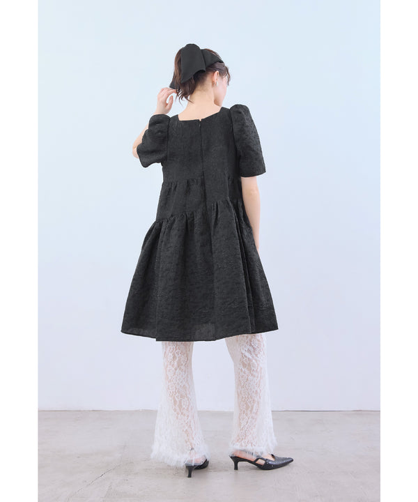 {"color":"\u30d6\u30e9\u30c3\u30af","info":"model\uff1aH166cm size\uff1aM"}