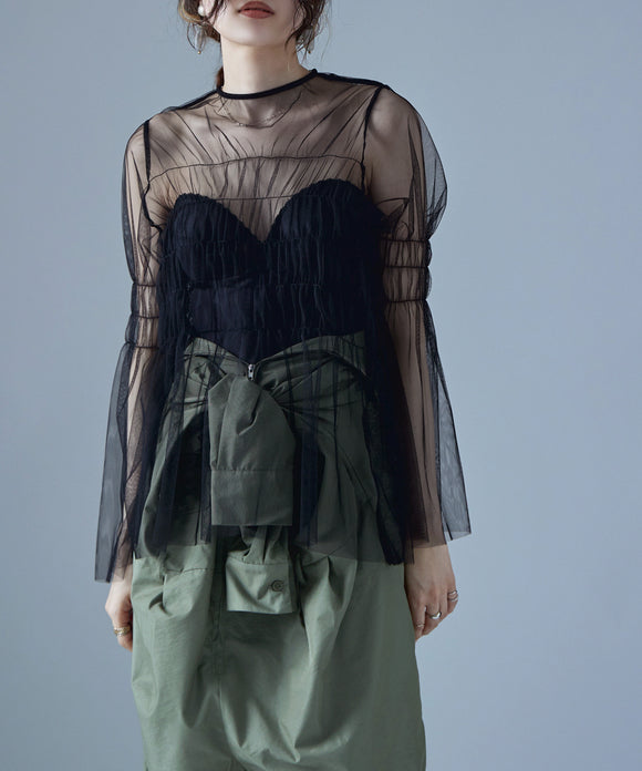 {"color":"\u30d6\u30e9\u30c3\u30af","info":"model\uff1aH170cm size\uff1aF"}