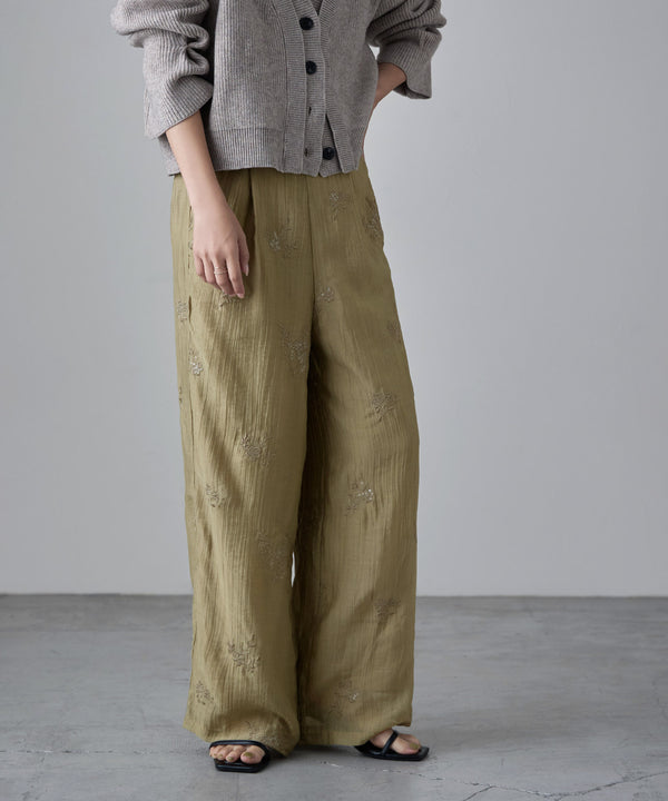 {"color":"\u30d4\u30b9\u30bf\u30c1\u30aa","info":"model\uff1aH166cm size\uff1aM"}