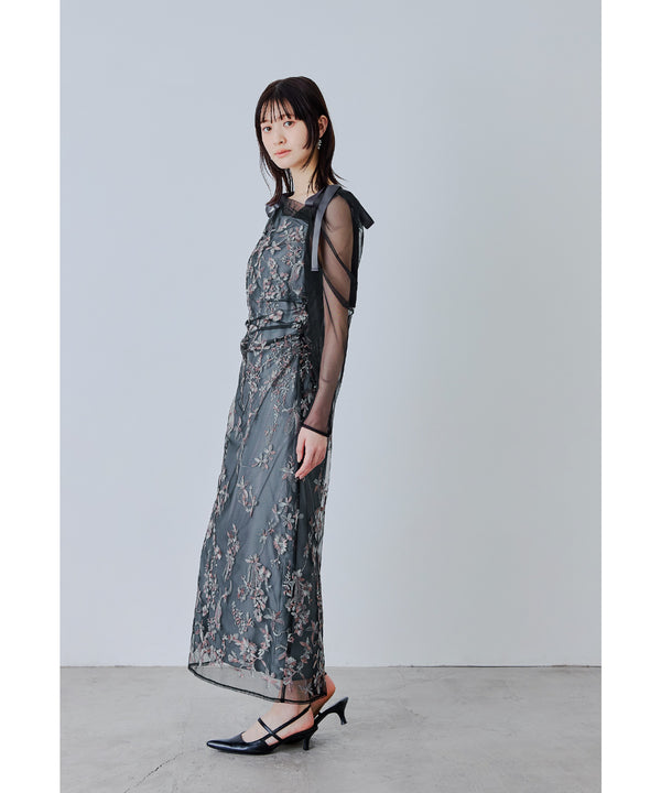 {"color":"\u30d6\u30eb\u30fc","info":"model\uff1aH166cm size\uff1aM"}
