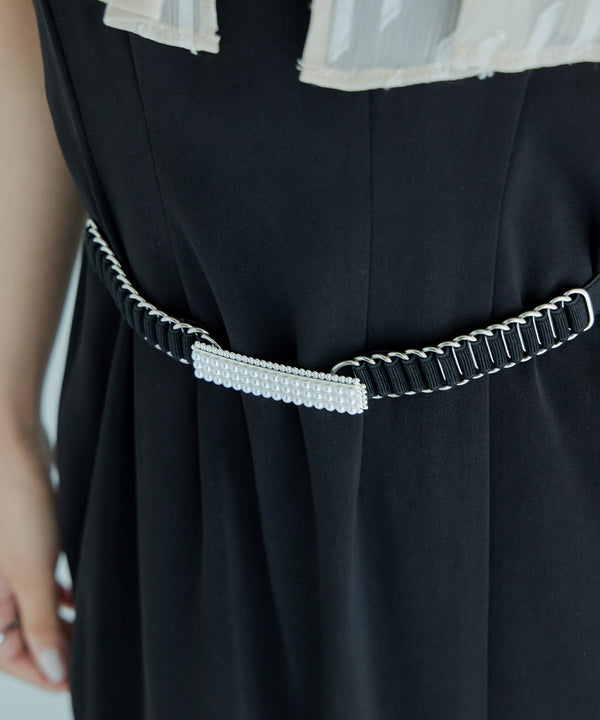 {"color":"\u30d6\u30e9\u30c3\u30af","info":""}