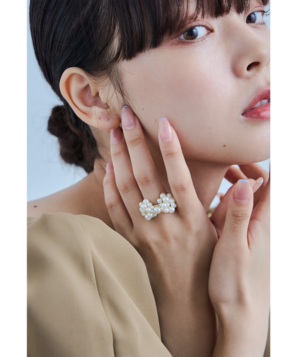 {"color":"\u30b4\u30fc\u30eb\u30c9","info":""}