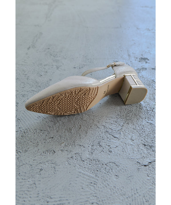 {"color":"","info":""}