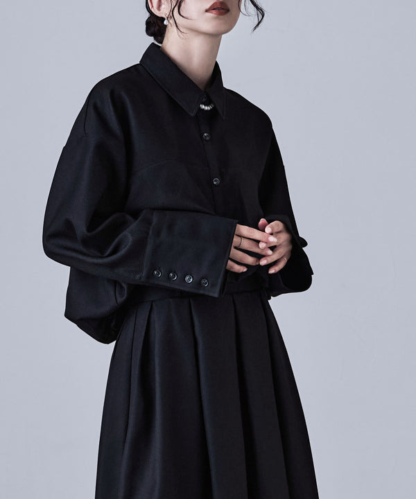 {"color":"\u30d6\u30e9\u30c3\u30af","info":"model\uff1aH166cm size\uff1aF"}