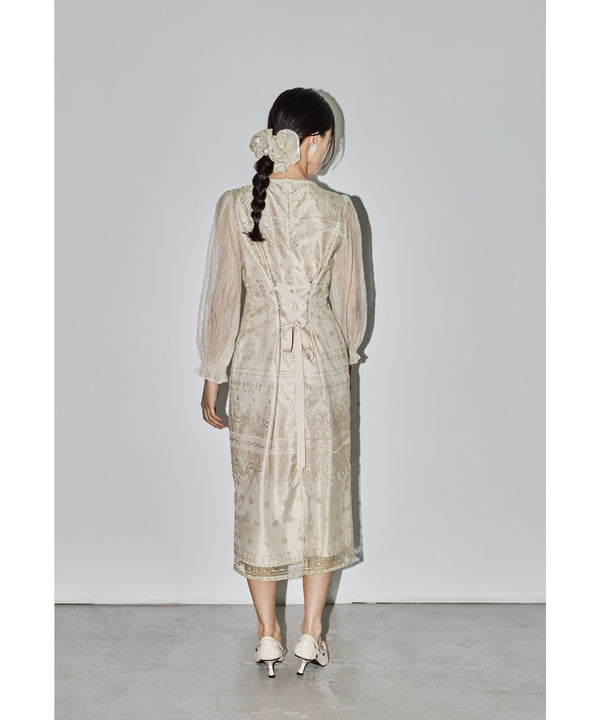 {"color":"\u30d9\u30fc\u30b8\u30e5","info":"model\uff1aH165cm size\uff1aM"}