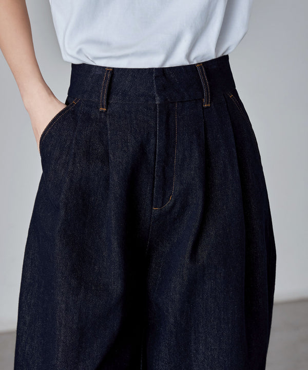 {"color":"\u30d6\u30eb\u30fc","info":"model\uff1aH166cm size\uff1aM"}