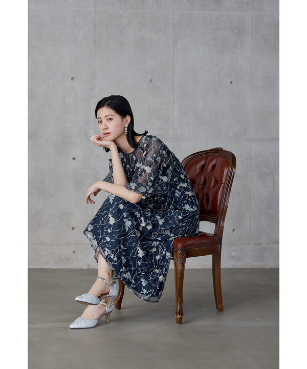 {"color":"\u30cd\u30a4\u30d3\u30fc","info":"model\uff1aH166cm size\uff1aM"}