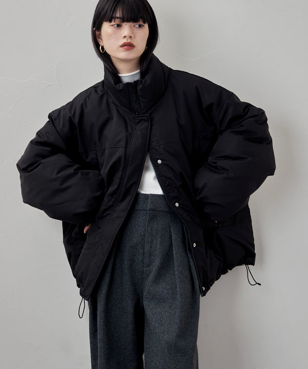 {"color":"\u30d6\u30e9\u30c3\u30af","info":"model\uff1aH163cm size\uff1aF"}