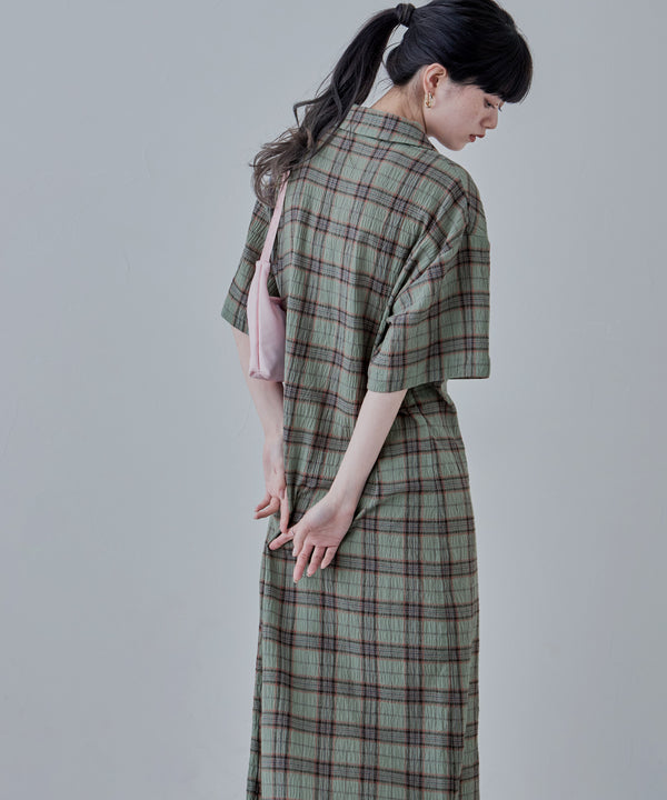 {"color":"\u30aa\u30ea\u30fc\u30d6","info":"model\uff1aH163cm size\uff1aM"}