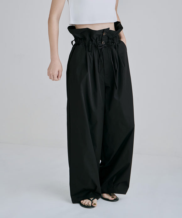 {"color":"\u30d6\u30e9\u30c3\u30af","info":"model\uff1aH166cm size\uff1aM"}