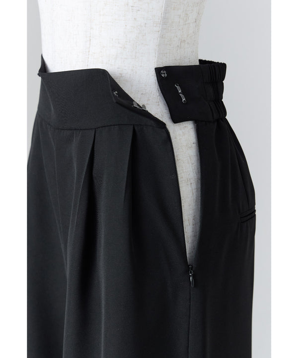 {"color":"","info":""}