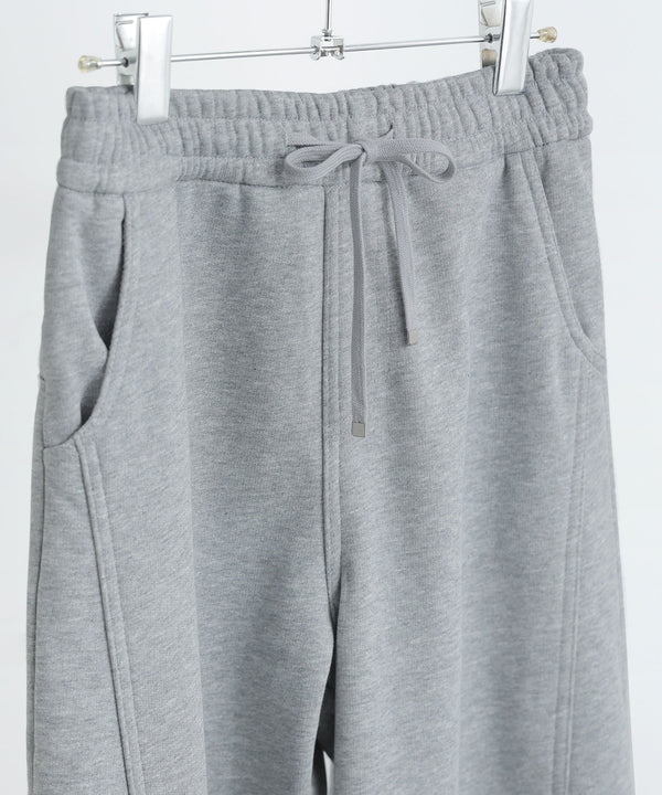 {"color":"","info":""}