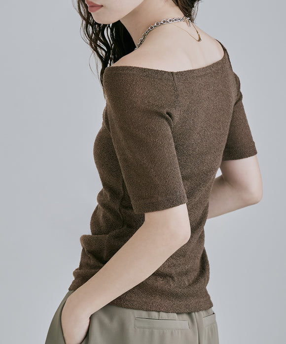 {"color":"\u30d6\u30e9\u30a6\u30f3","info":"model\uff1aH166cm size\uff1aF"}