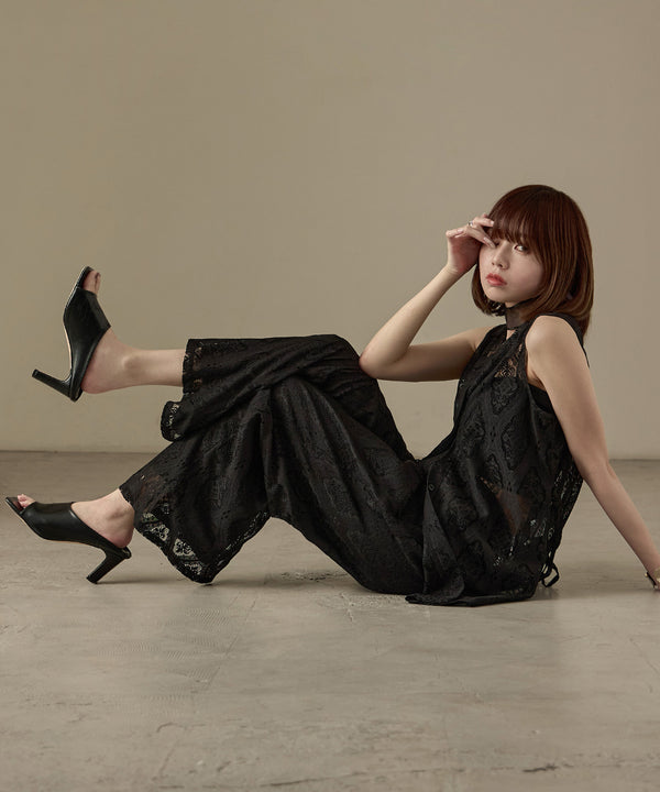 {"color":"\u30d6\u30e9\u30c3\u30af","info":"model\uff1aH158cm size\uff1aM"}