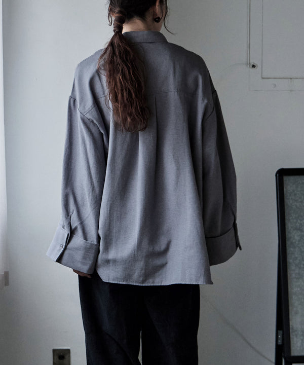 {"color":"\u30b0\u30ec\u30fc","info":"model\uff1aH166cm size\uff1aM"}